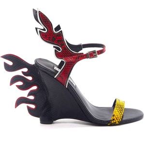 Cape Robbin Hellflame Sandals New In Box!